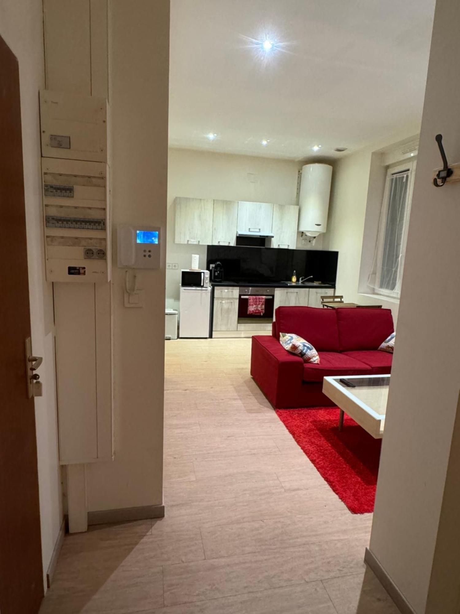 Christelle Apartment Romilly-sur-Seine Ngoại thất bức ảnh